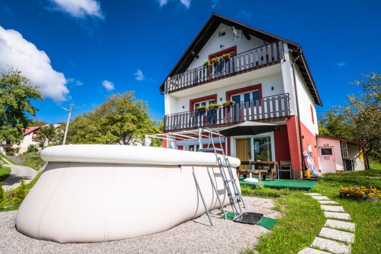house green valley with 4 bedrooms