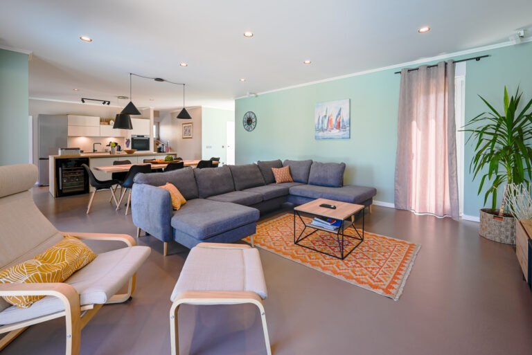 modern villa casa ferata